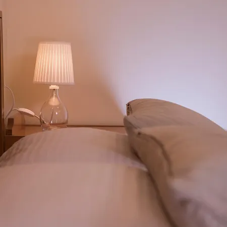 Iason Villa *